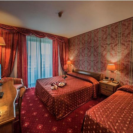 מונטווארקי Hotel Valdarno מראה חיצוני תמונה