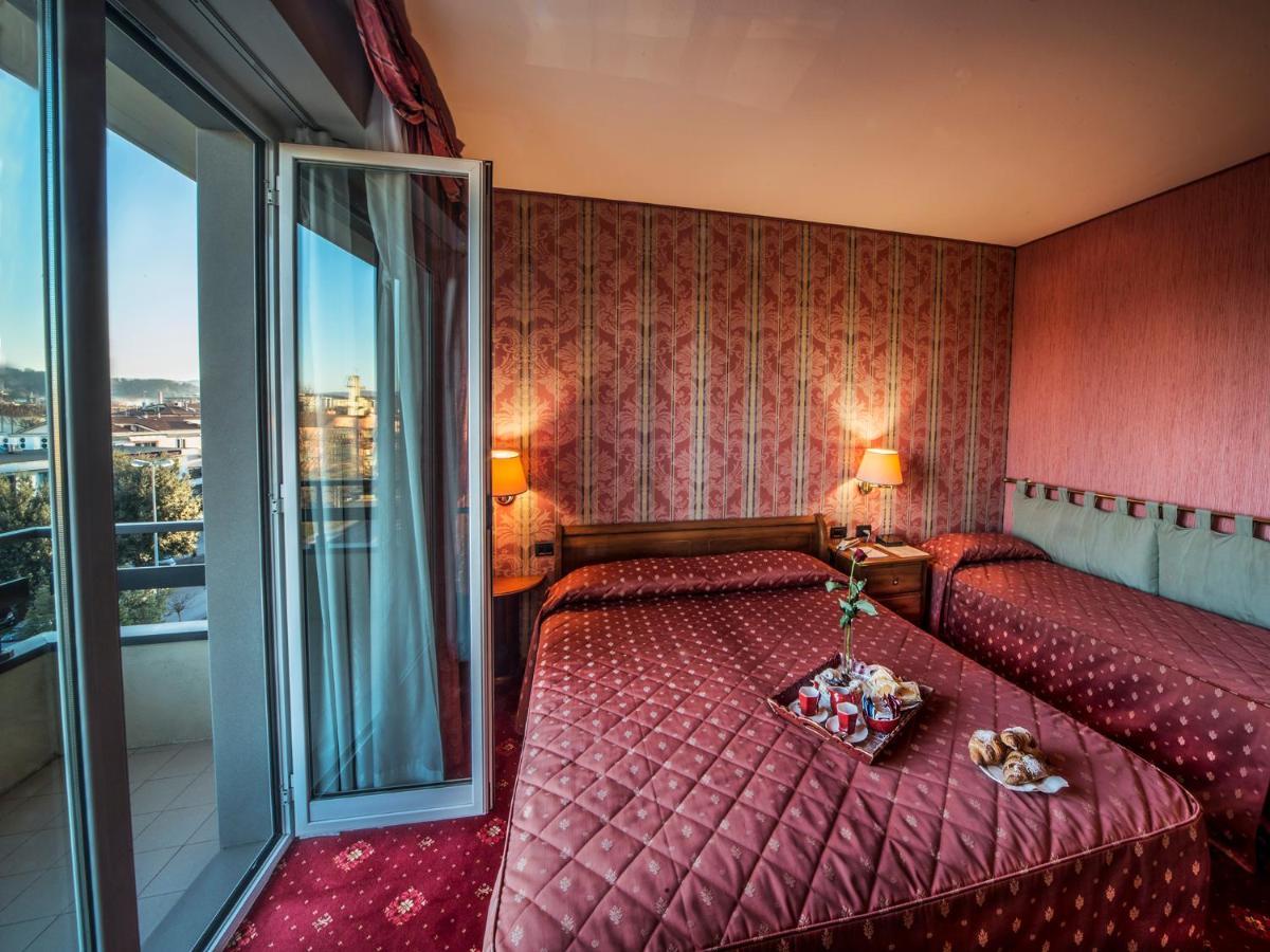 מונטווארקי Hotel Valdarno מראה חיצוני תמונה