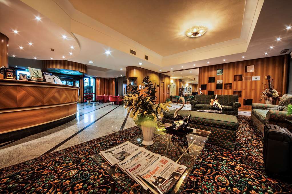 מונטווארקי Hotel Valdarno מראה פנימי תמונה