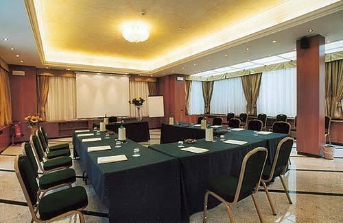 מונטווארקי Hotel Valdarno מראה חיצוני תמונה